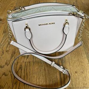 Michael Kors Ellis Satchel in BLUSH